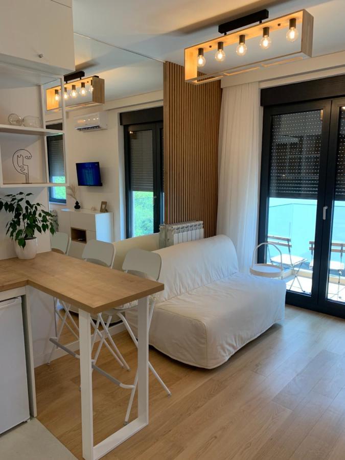 Selena Apartment Belgrado Exterior foto